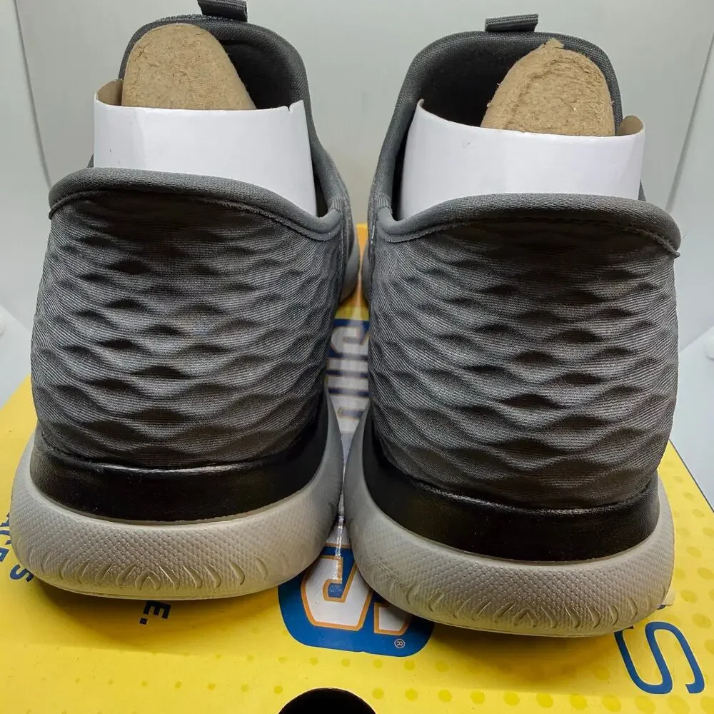 Skechers Mens Summits Key Place Slip-Ins Sneakers Size 9 Wide Charcoal/Black